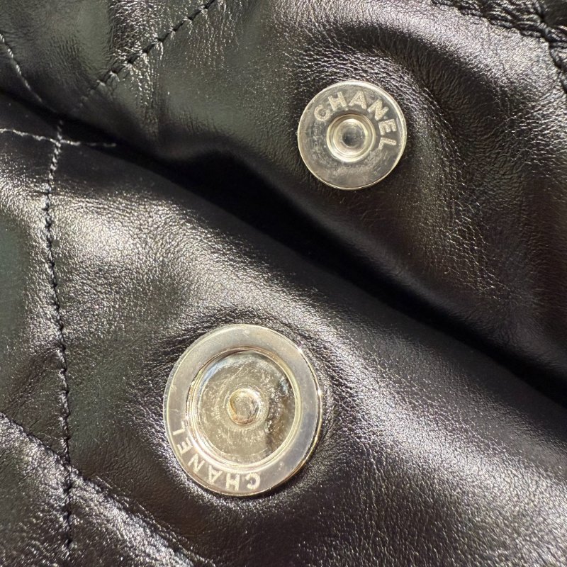 CHANEL - 黑色牛皮銀鏈22 Bag /小號-3