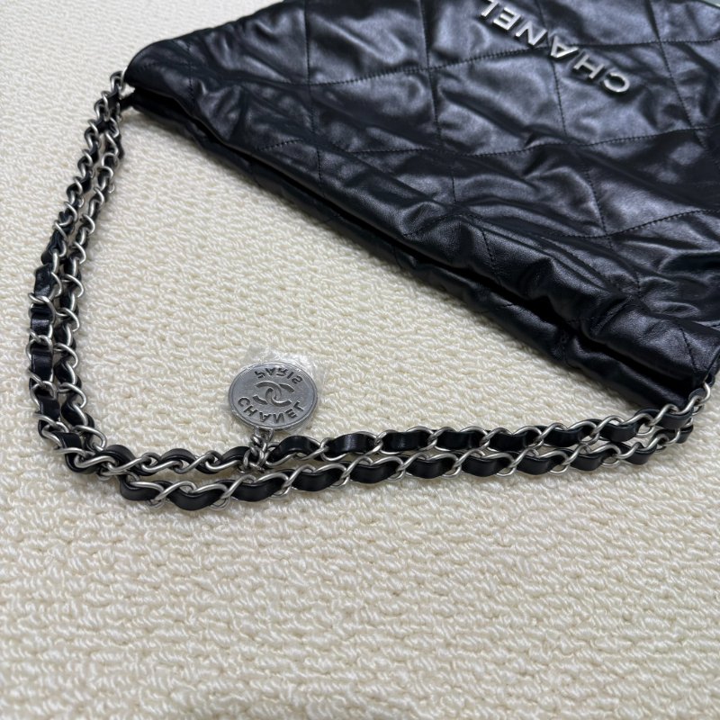 CHANEL - 黑色牛皮銀鏈22 Bag /小號-15