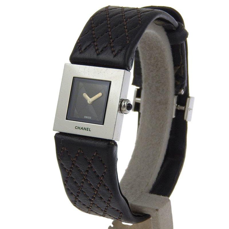 香奈兒 (CHANEL) Matelasse H0116 女士腕錶，精鋼和皮革錶殼，石英機芯，指針式顯示，黑色錶盤-1