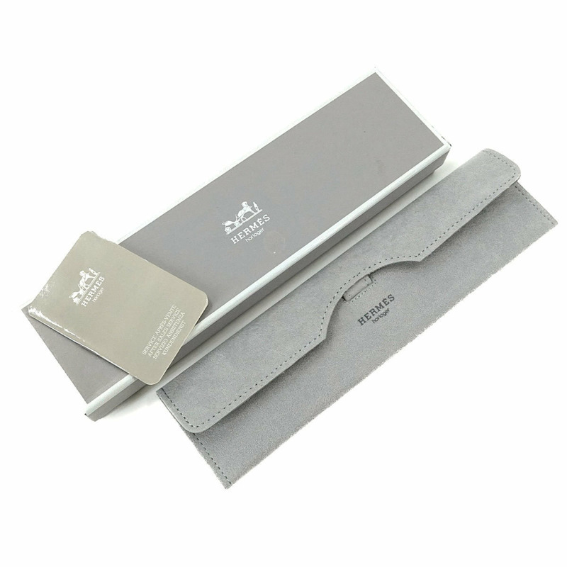 愛馬仕 Medor 女士金字塔金鉚釘腕錶，白色和紅色皮革錶帶，石英機芯-1