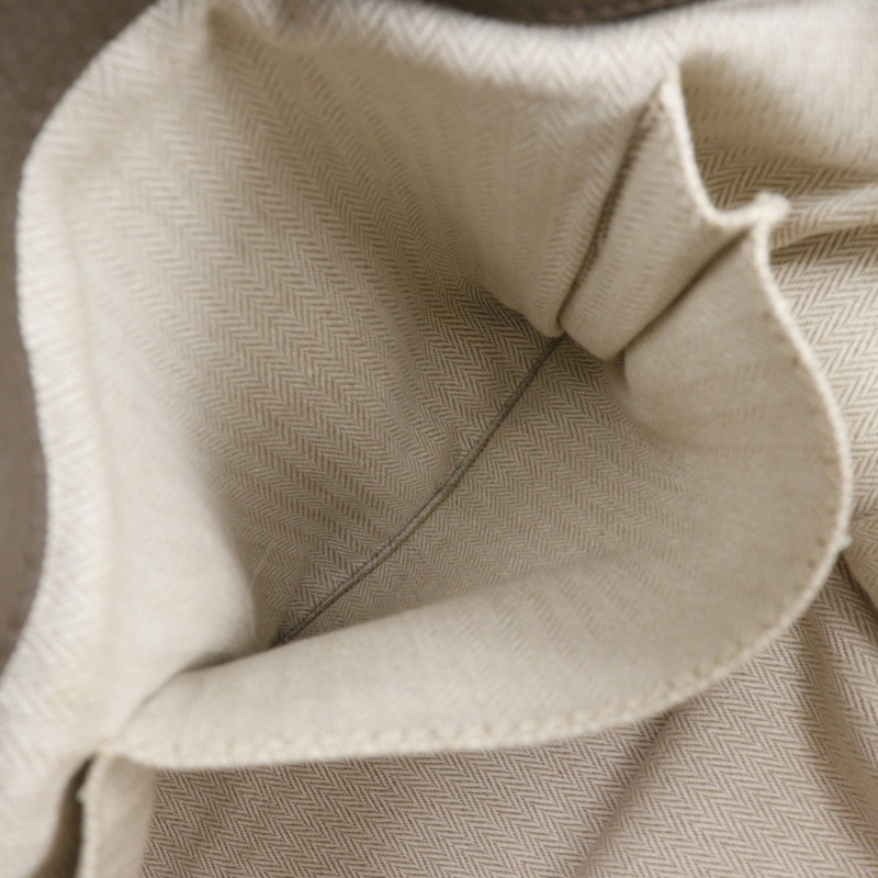 愛馬仕 Hermès Sac Alfred 35 單肩包，Taurillon Clemence 皮革，灰褐色，法國製造，2011 年，A4/A5 尺寸，翻蓋，男士-6