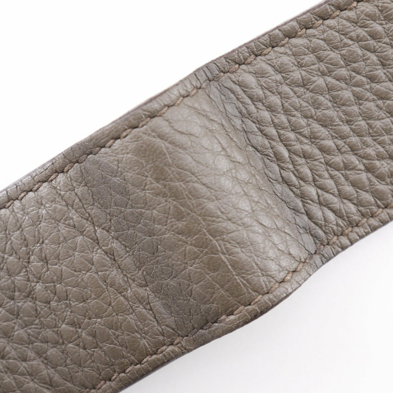 愛馬仕 Hermès Sac Alfred 35 單肩包，Taurillon Clemence 皮革，灰褐色，法國製造，2011 年，A4/A5 尺寸，翻蓋，男士-13