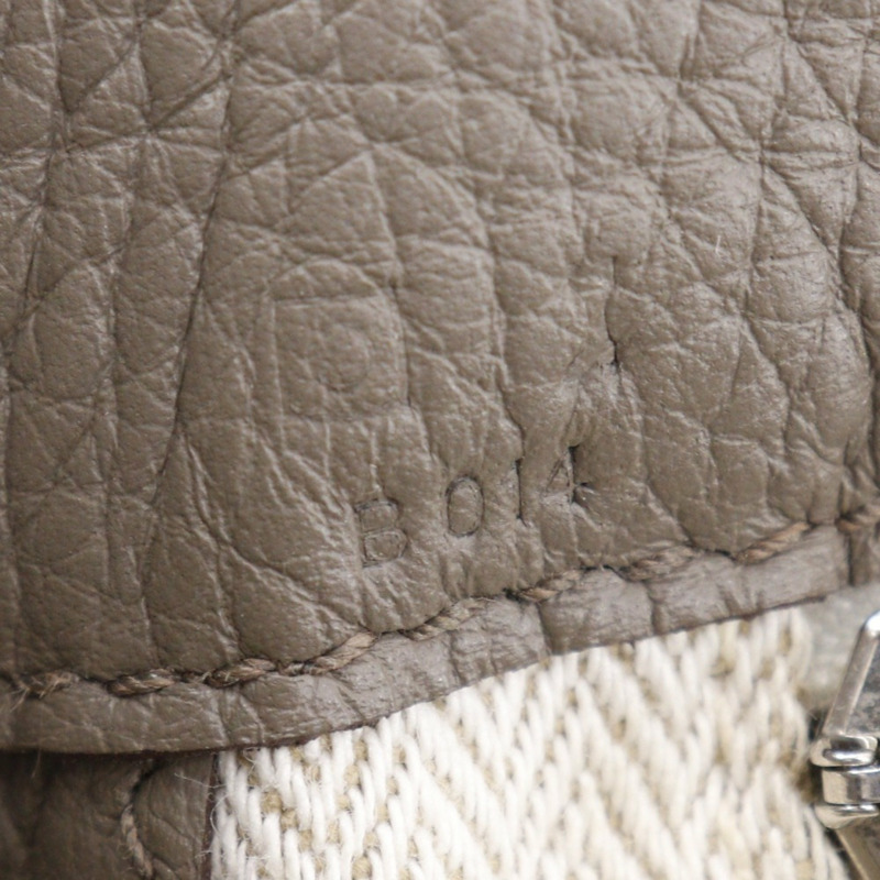 愛馬仕 Hermès Sac Alfred 35 單肩包，Taurillon Clemence 皮革，灰褐色，法國製造，2011 年，A4/A5 尺寸，翻蓋，男士-18