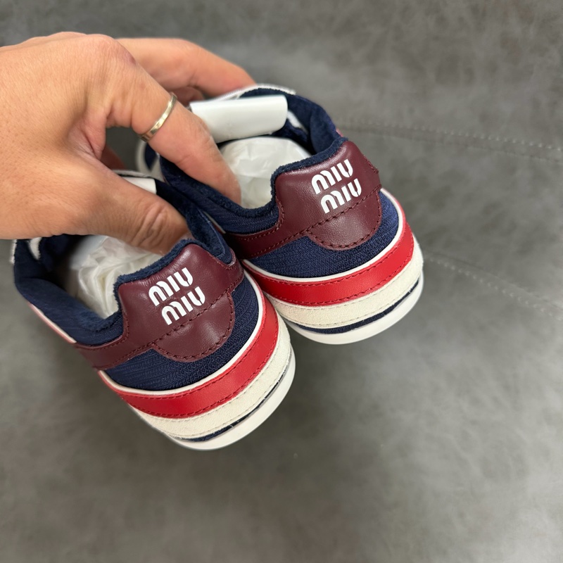 Miu Miu 女款 運動鞋 #36 365 37 37.5 38-1