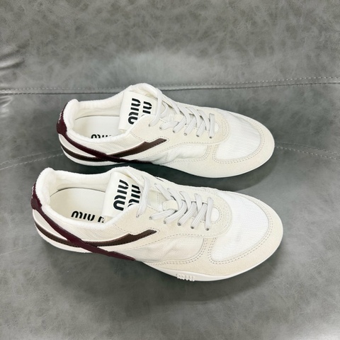 Miu Miu 女款 運動鞋 #35 36 365 37 37.5 38
