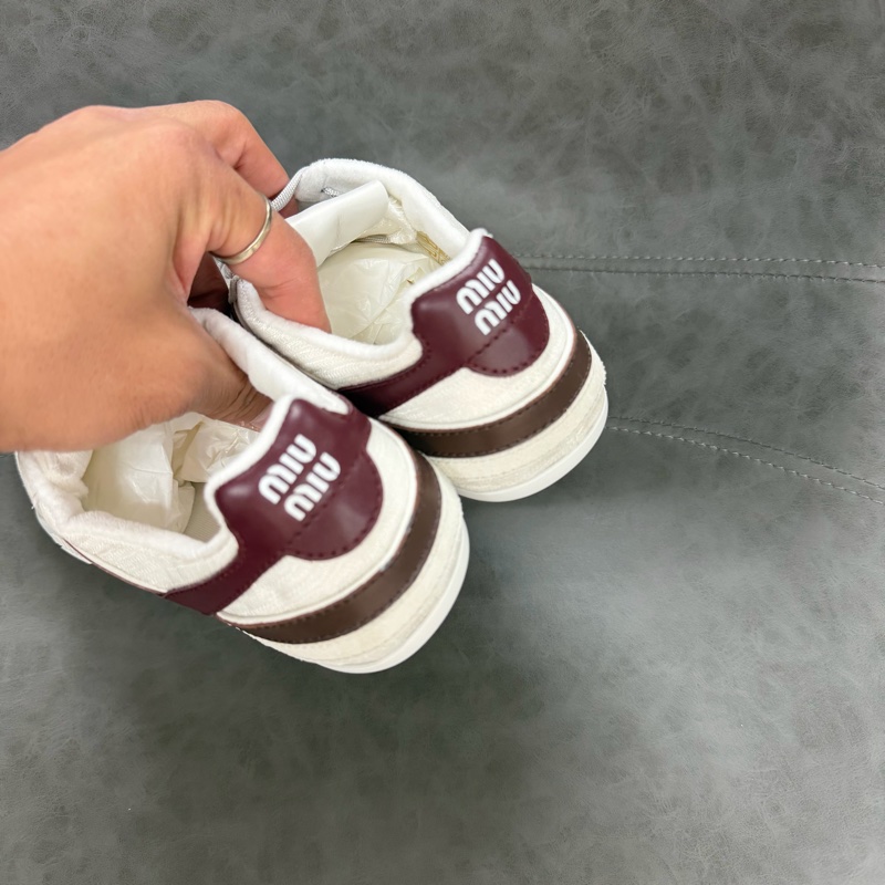 Miu Miu 女款 運動鞋 #35 36 365 37.5 38-2