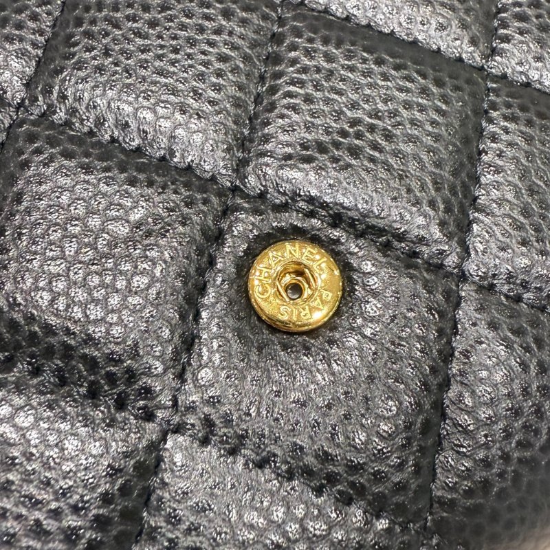 CHANEL - 黑色牛皮金釦三折中夾-12