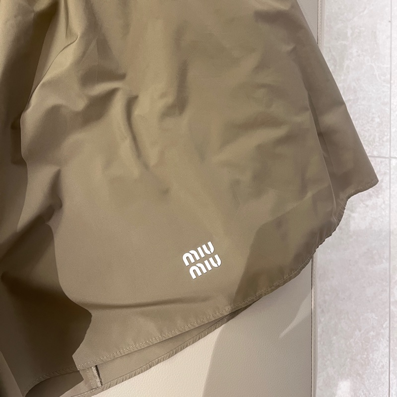 售9新Miumiu 超美裙-4