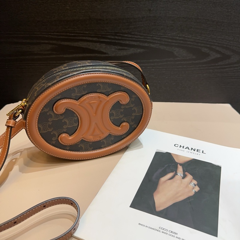 Celine triomphe月餅包-0