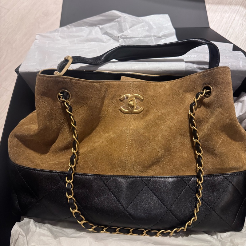 二手 Chanel 25A麂皮hobo小號-0