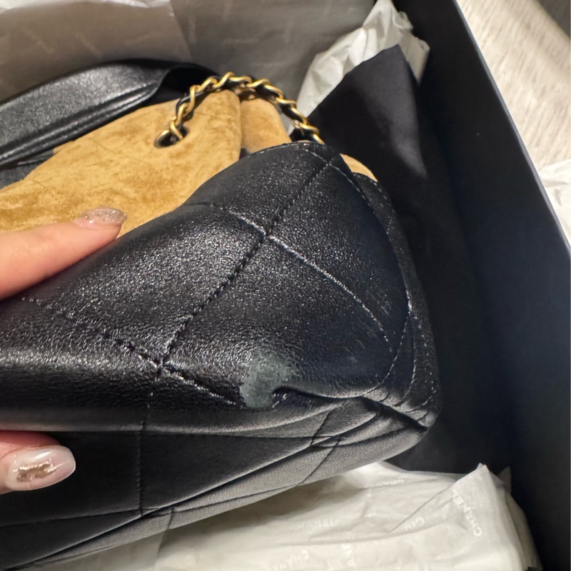 二手 Chanel 25A麂皮hobo小號-18