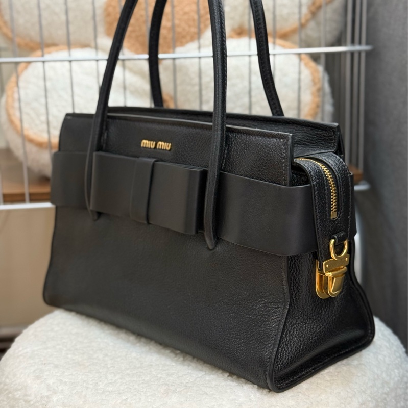 miumiu蝴蝶结公文包/斜背包-2