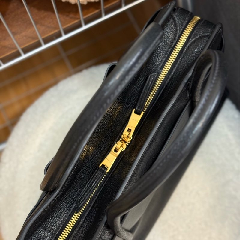 miumiu蝴蝶结公文包/斜背包-11