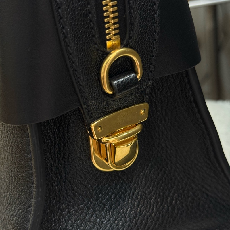 miumiu蝴蝶结公文包/斜背包-13