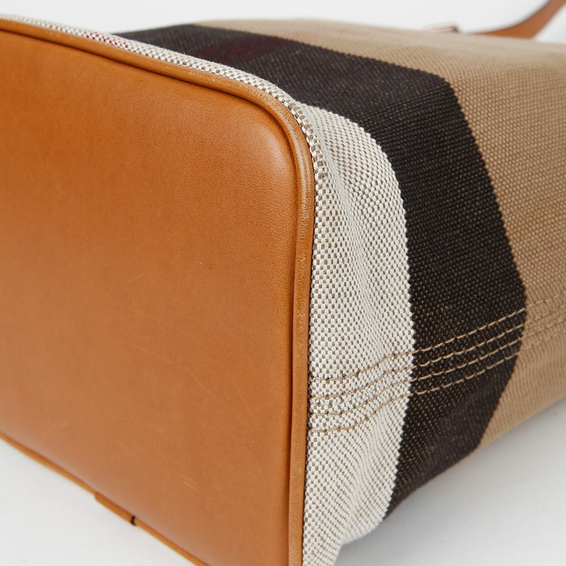 BURBERRY Ashby 迷你肩斜背包 3982933-5