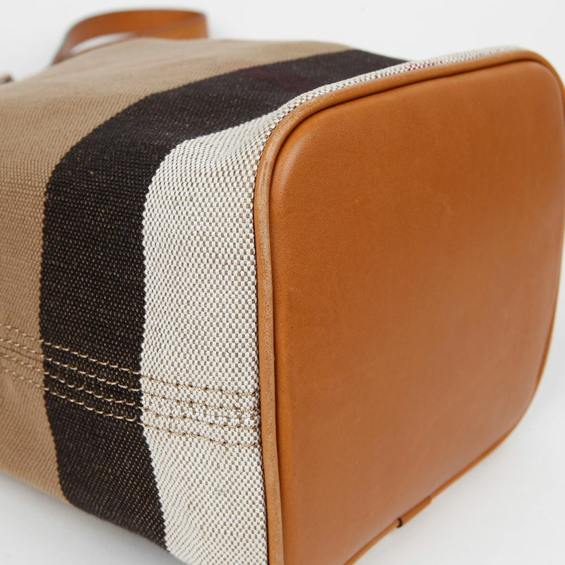 BURBERRY Ashby 迷你肩斜背包 3982933-6