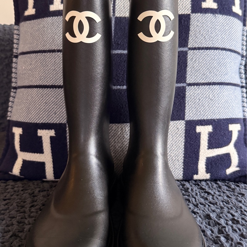❣️香奈兒chanel 爆款雨靴長靴黑色黃金尺寸39-1