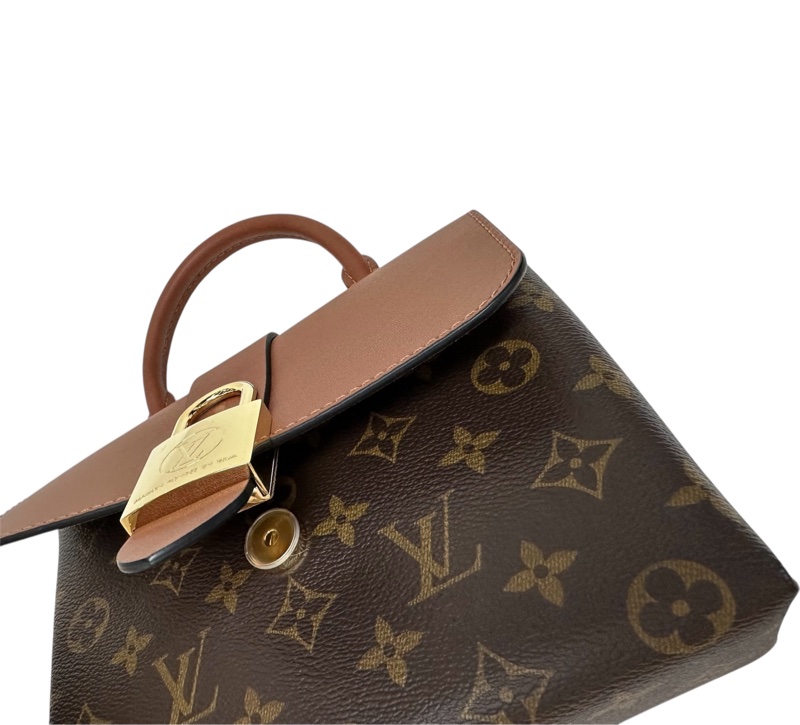 LV ：M44654  Locky BB-5