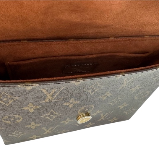 LV ：M44654  Locky BB-6