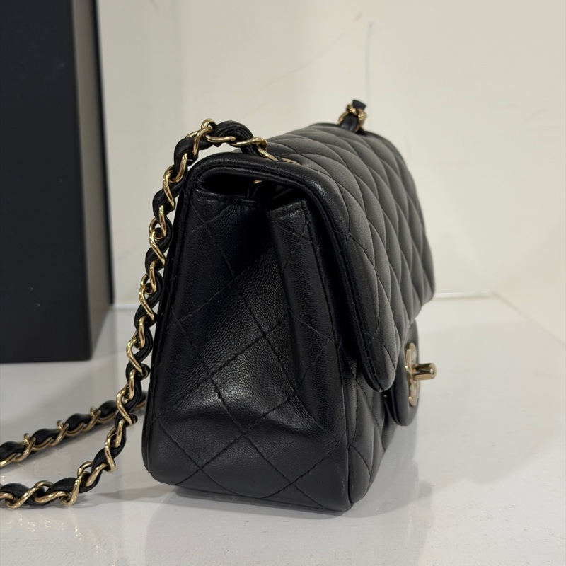 #全網最低 #芯片款 #全新閒置 香奈兒黑金方胖子Cf17 櫃上一包難求🔥-5