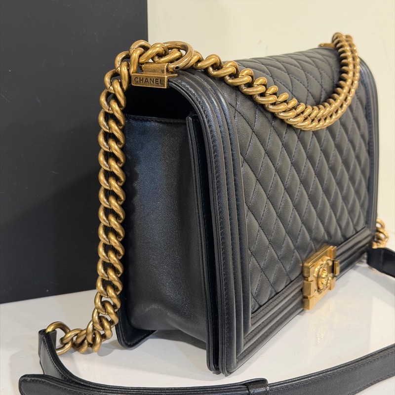 #全網最低 #99新閒置 #專櫃25萬 香奈兒黑金Leboy28中號-7