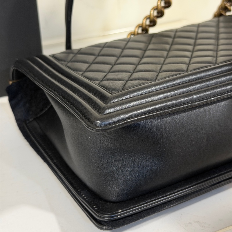 #全網最低 #99新閒置 #專櫃25萬 香奈兒黑金Leboy28中號-11