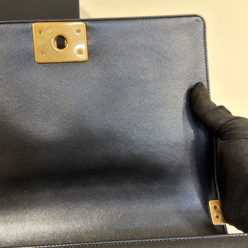 #全網最低 #99新閒置 #專櫃25萬 香奈兒黑金Leboy28中號-19