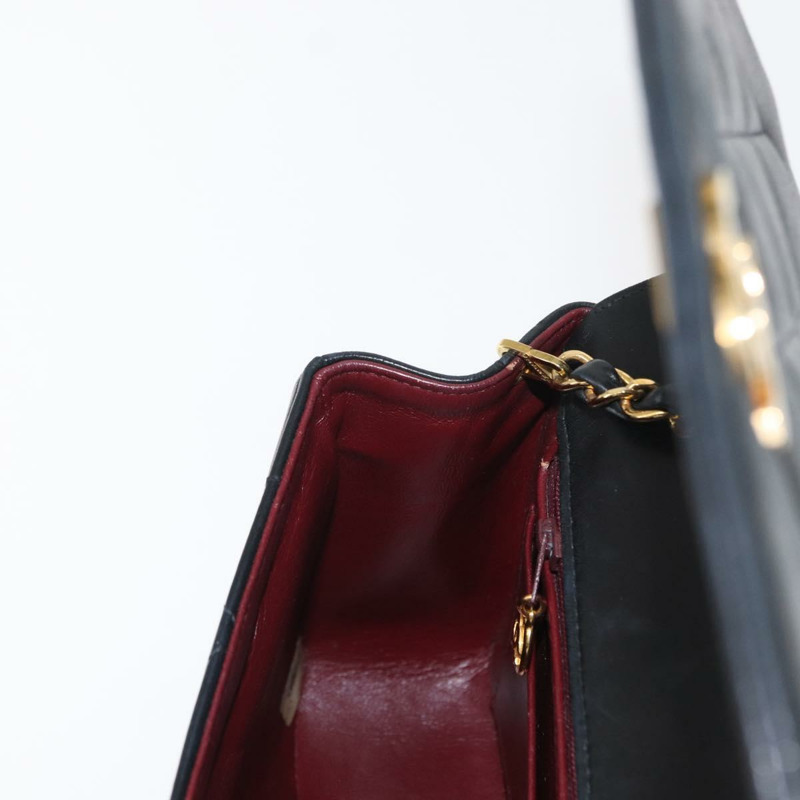 【日本直送】香奈兒 (CHANEL) 絎縫鏈條 Diana 單肩包,羊皮材質,黑色,金色雙C標誌,正品 ka115V-24