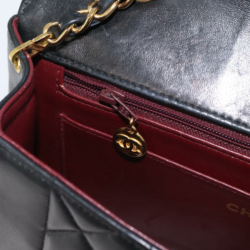 【日本直送】香奈兒 (CHANEL) 絎縫鏈條 Diana 單肩包,羊皮材質,黑色,金色雙C標誌,正品 ka115V-25