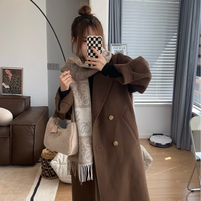 Prada 超可愛! 羊羔毛 Hobo包 腋下包 杏-35