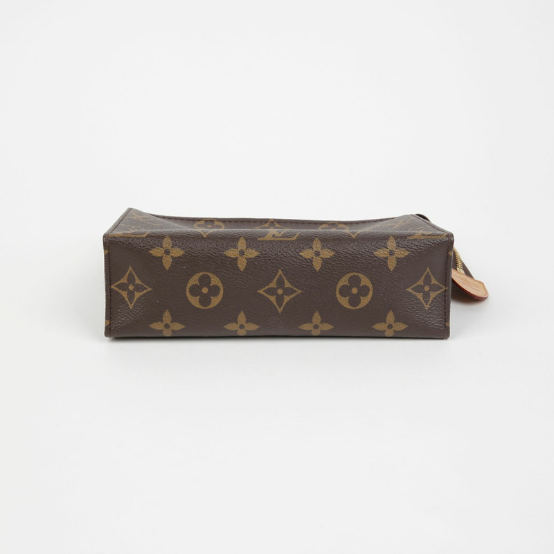 LOUIS VUITTON M47544 盥洗包 19-5