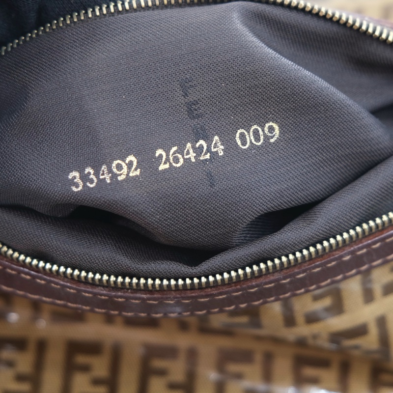 Fendi水晶皮法棍包-8