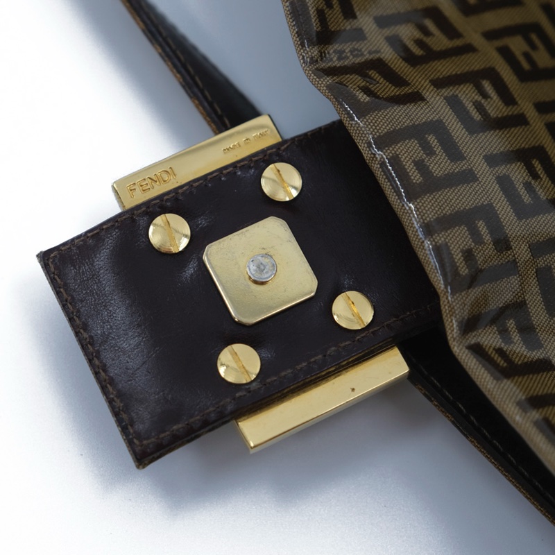 Fendi水晶皮法棍包-10