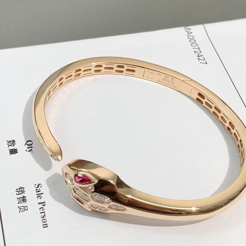 BVLGARI寶格麗蛇頭半鑽蛇形開口手鐲玫瑰金材質鑲嵌紅寶石 尺寸:S碼 2022購入-2