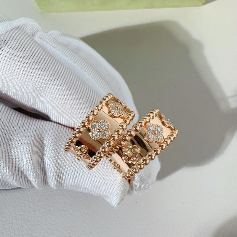 VCA梵克雅宝 Perlee 系列 玫瑰金满钻万花筒耳环，22年购入-4