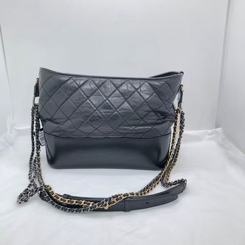 二手 Chanel 香奈兒流浪包中號黑色鏈條包，鐳射 25 開，沒有配件，有划痕磨損，具體看細節圖