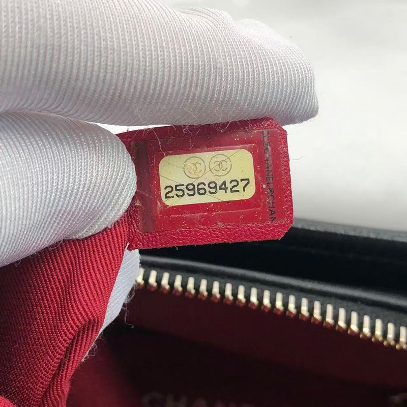 二手 Chanel 香奈兒流浪包中號黑色鏈條包，鐳射 25 開，沒有配件，有划痕磨損，具體看細節圖-5