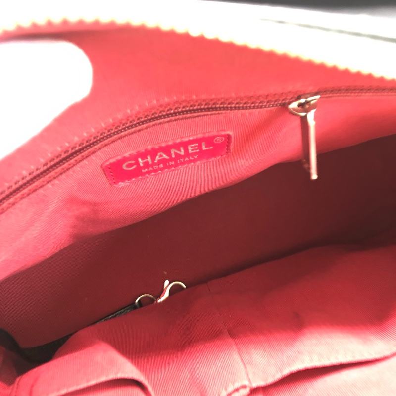 二手 Chanel 香奈兒流浪包中號黑色鏈條包，鐳射 25 開，沒有配件，有划痕磨損，具體看細節圖-6