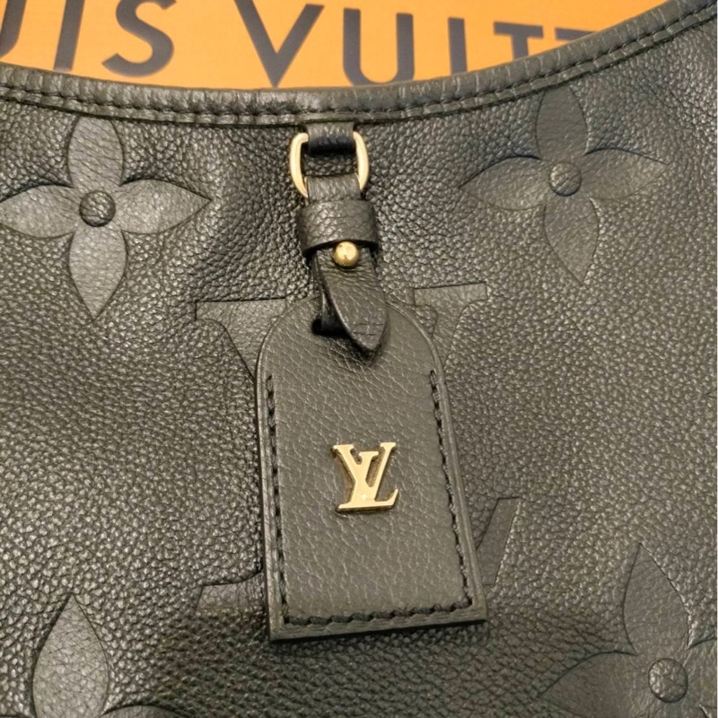 二手LV/路易威登女士CARRYALL MM黑色粒面壓紋牛皮金色拉鏈開合單肩包-24