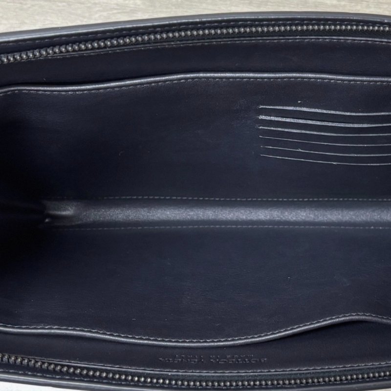 BV 藍色經典編織手拿包27.5*20*2.5 99新配件塵袋-5