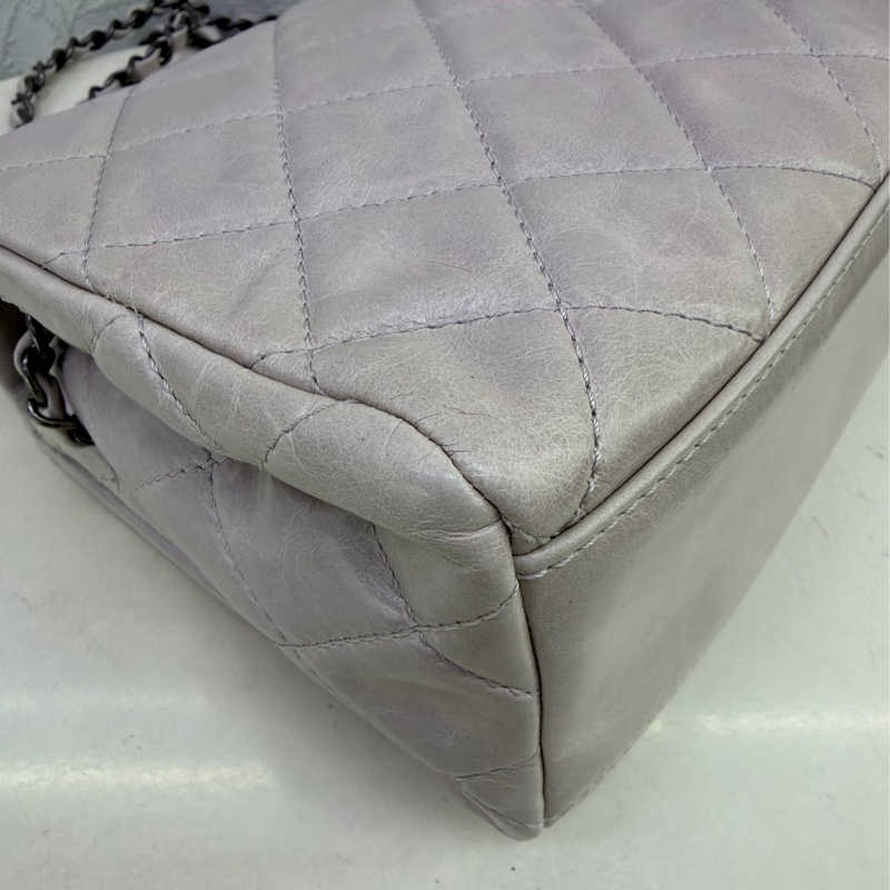 classic flap bag chanel-4