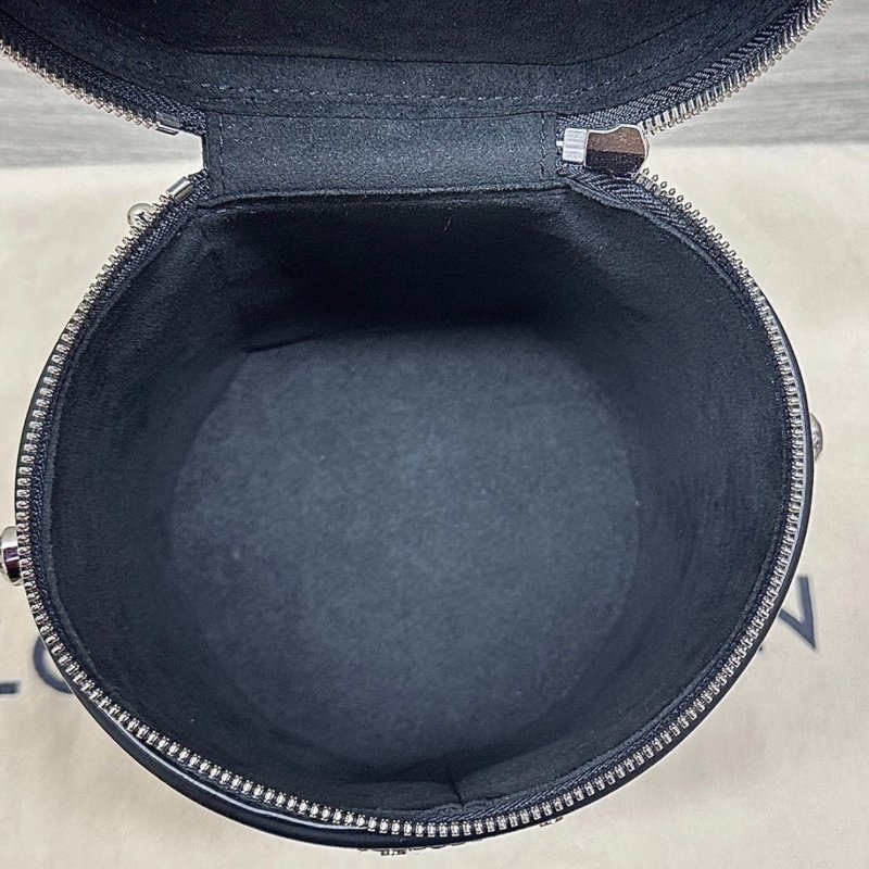 LV 黑銀水波紋發財桶手提肩背斜背包 15*17*14 98新配件塵袋 鎖-5