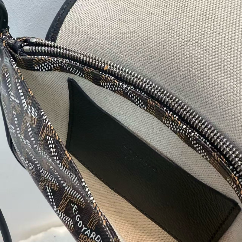 Goyard Plumet 信封包-5