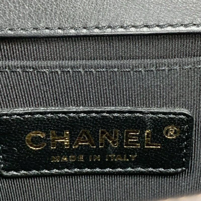 Chanel boy-5
