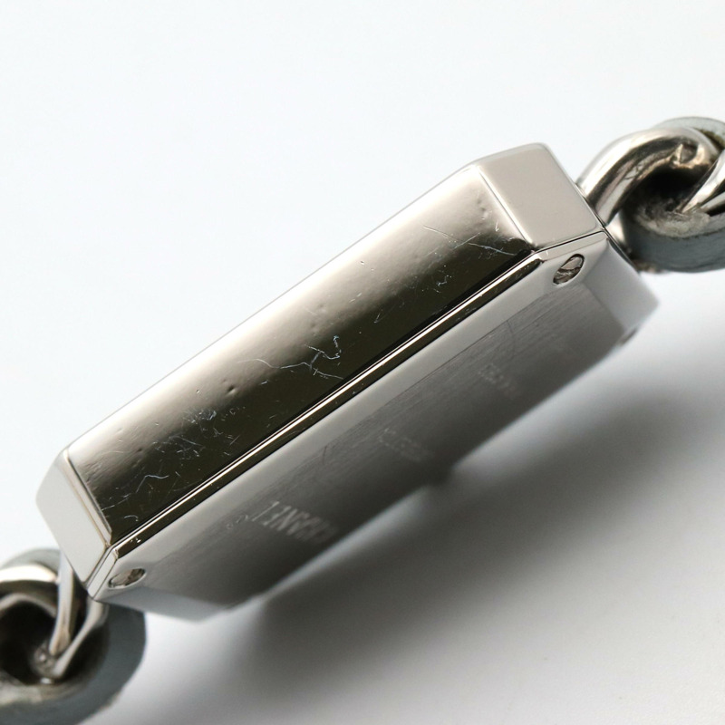 香奈兒 Premiere Rock 系列腕錶，不鏽鋼錶殼，皮革錶帶，白色錶盤，白色錶殼，型號 H4327，女款-10