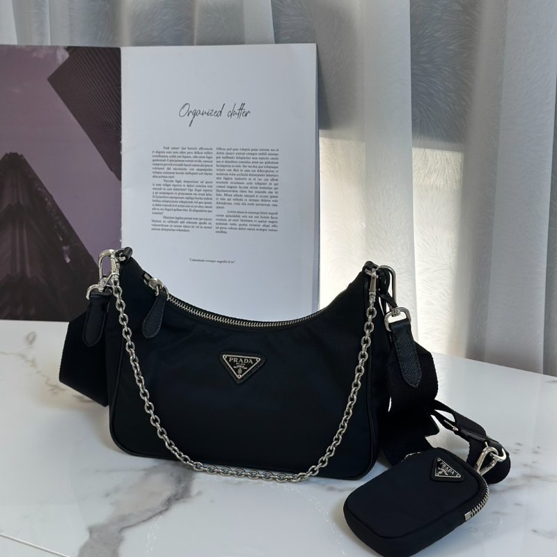 PRADA 經典三合一尼龍斜背包 - 黑銀-2