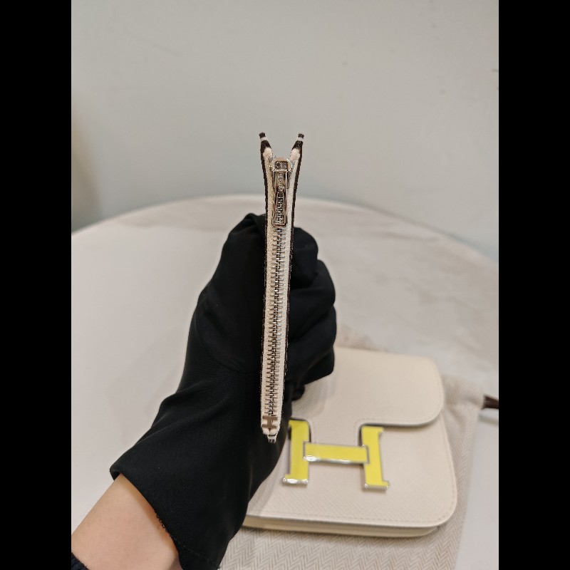 Hermes Constance slim-16