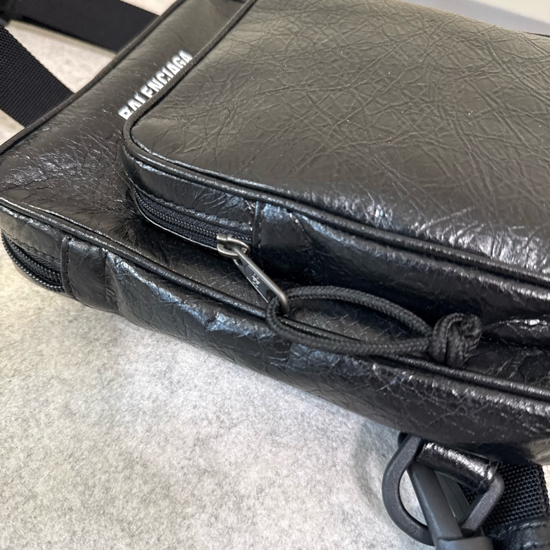 BALENCIAGA 腰包 胸包 小羊皮-4