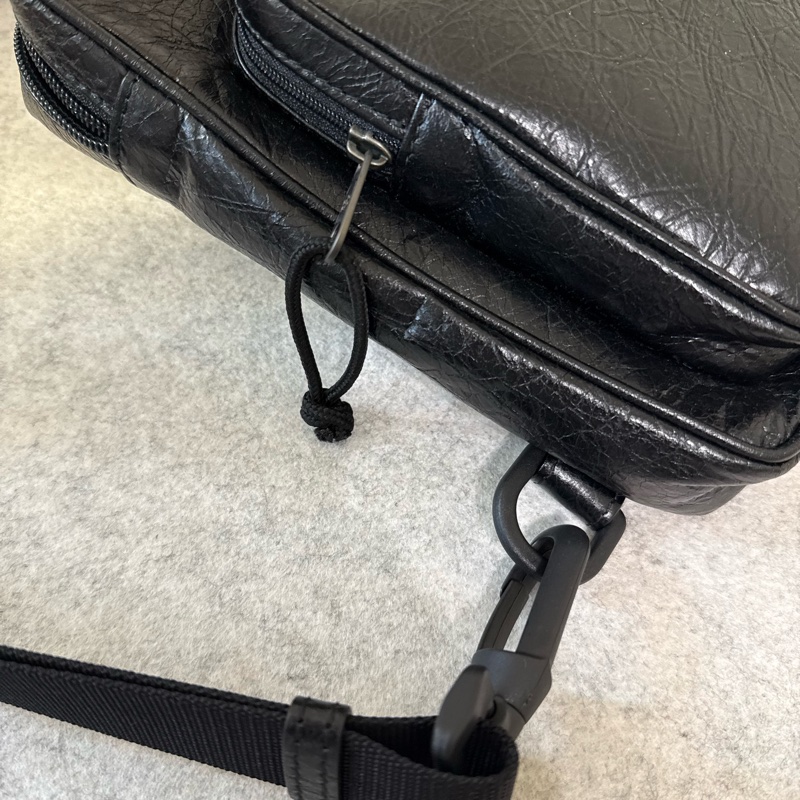 BALENCIAGA 腰包 胸包 小羊皮-9