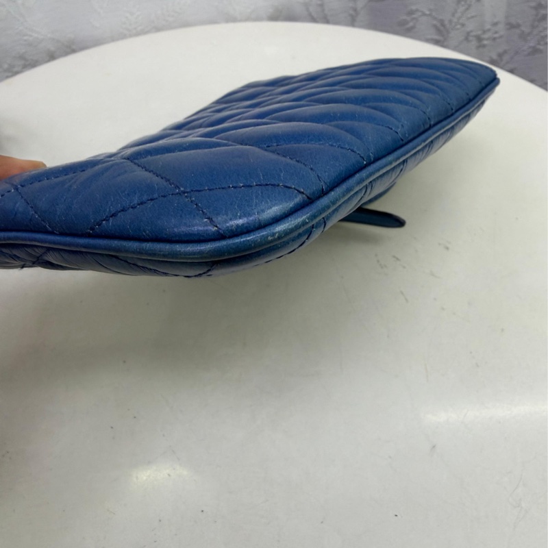 Matelassé leather crossbody bag-7